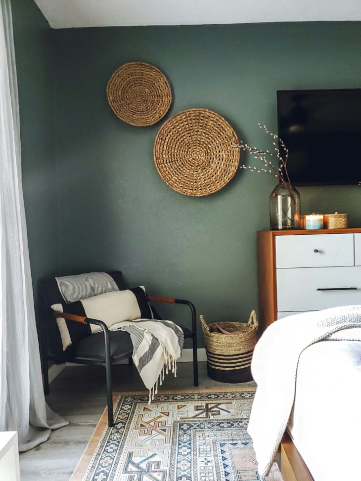Accent chairs hot sale in bedroom ideas